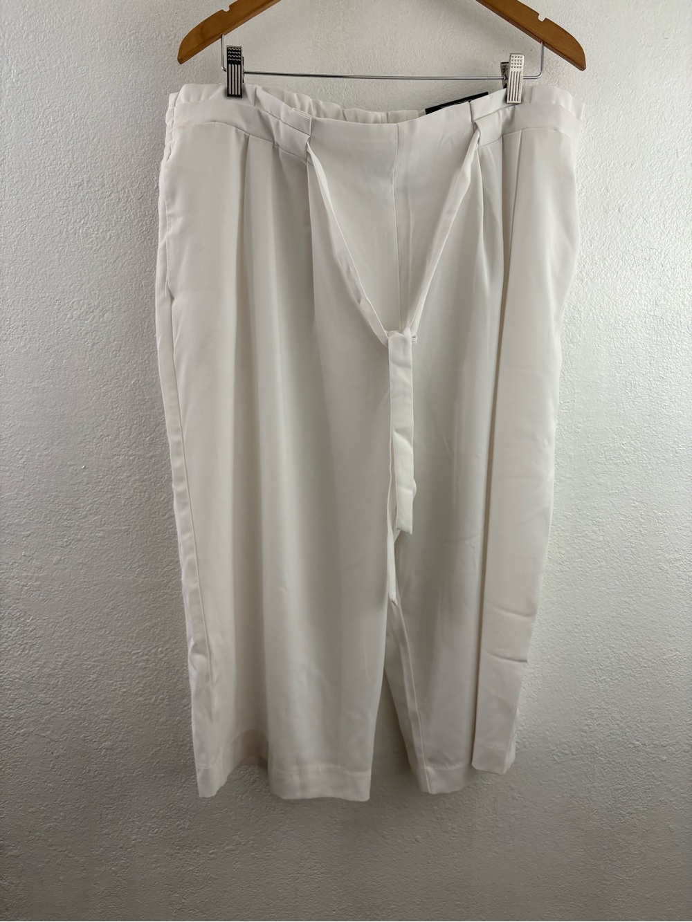 Worthington white high-waisted cropped trousers size XXLP
